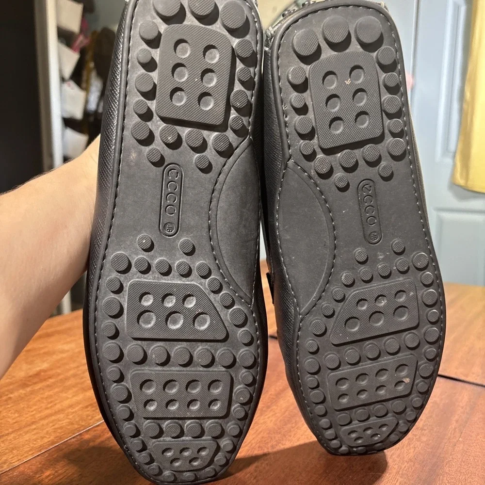 Ecco Classic Moc 2.0 Driving Shoes Men's 12/46‎ Black Leather Slip On Loafers